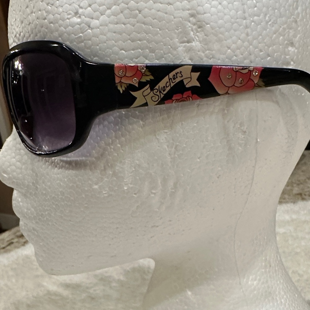 Skecher sunglasses for women
